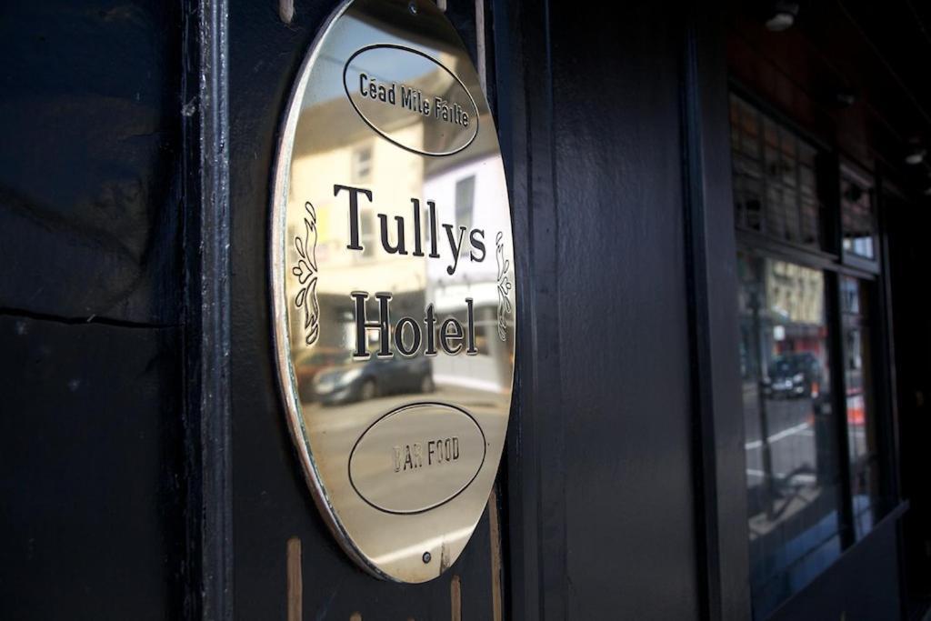 Tully'S Hotel Castlerea Esterno foto